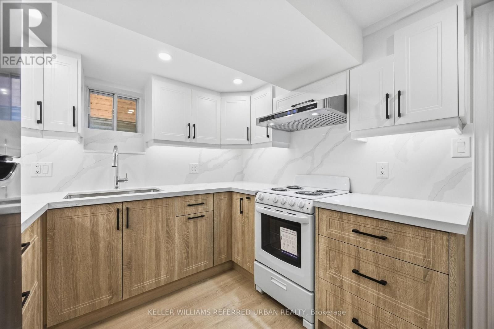 BASEMENT - 54 GWYNNE AVENUE, Toronto, Ontario