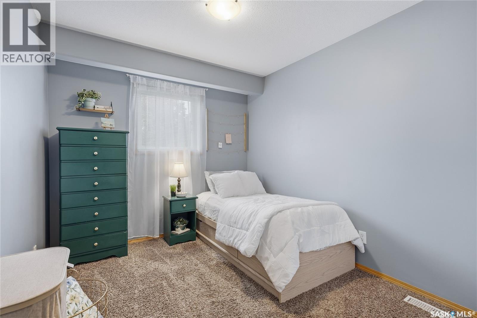 414 Sumner Lane, Saskatoon, Saskatchewan  S7L 7L9 - Photo 22 - SK045198