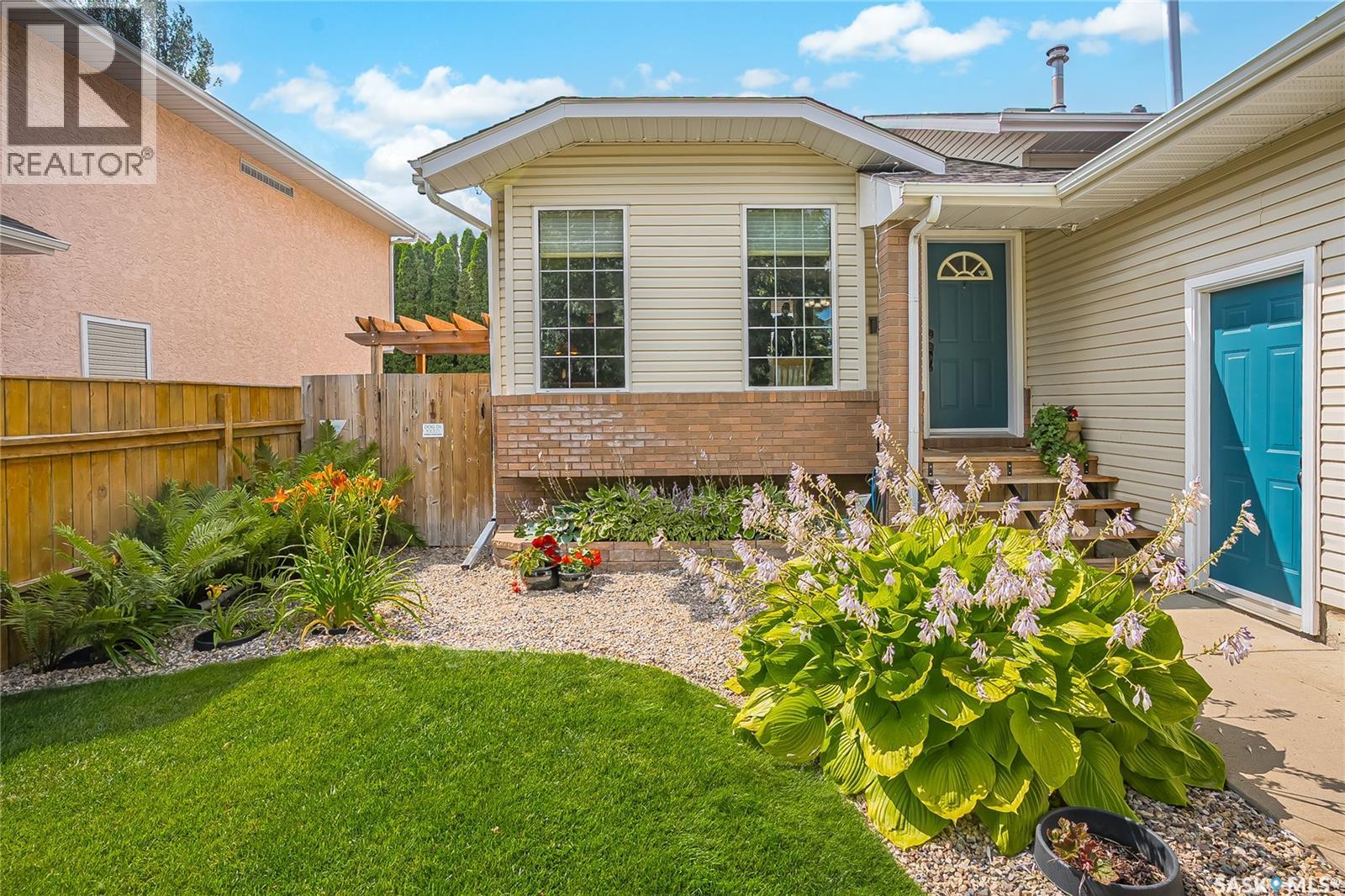 414 Sumner Lane, Saskatoon, Saskatchewan  S7L 7L9 - Photo 5 - SK045198