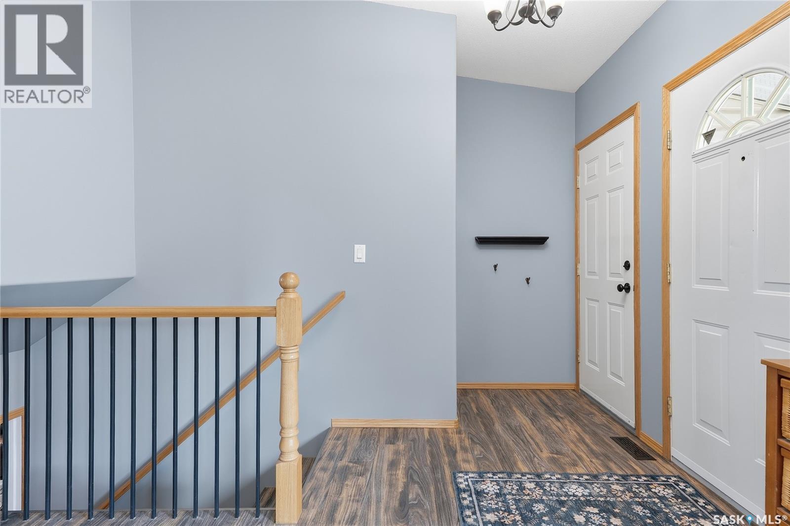 414 Sumner Lane, Saskatoon, Saskatchewan  S7L 7L9 - Photo 6 - SK045198