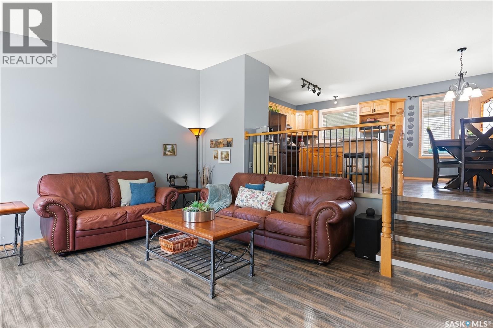 414 Sumner Lane, Saskatoon, Saskatchewan  S7L 7L9 - Photo 8 - SK045198