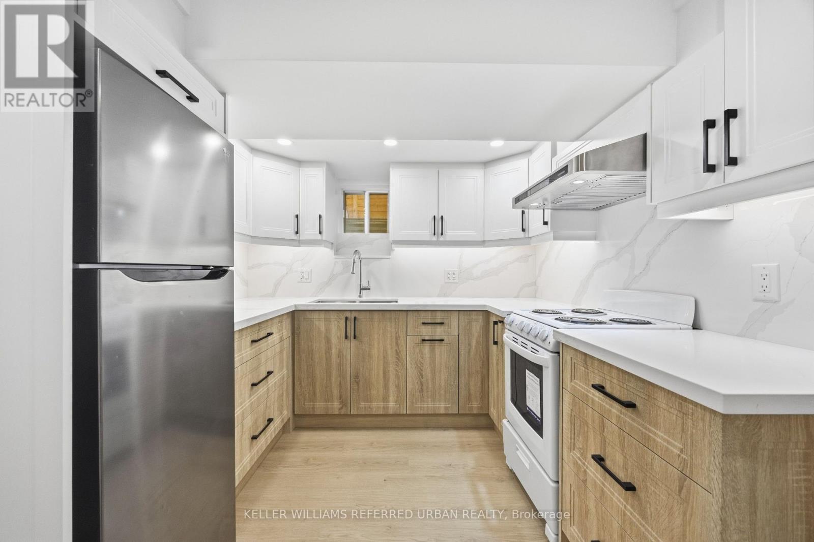 Basement - 54 Gwynne Avenue, Toronto, Ontario M6K 2C4 - Photo 9 - W13558856