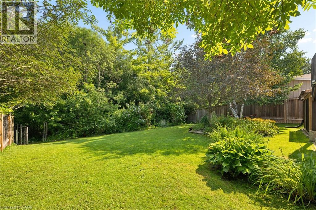 8 Perin Place, Kitchener, Ontario  N2P 1L5 - Photo 24 - 40854339