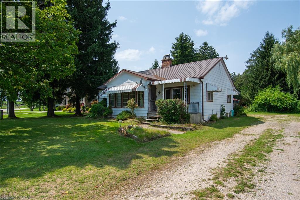 1310 SNYDER'S Road E, Baden, Ontario