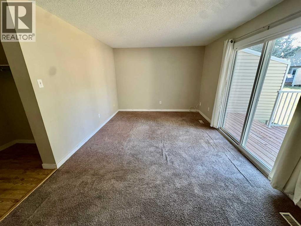 36, 55 Lemoyne Crescent W, Lethbridge, Alberta  T1K 4J7 - Photo 3 - A2334088