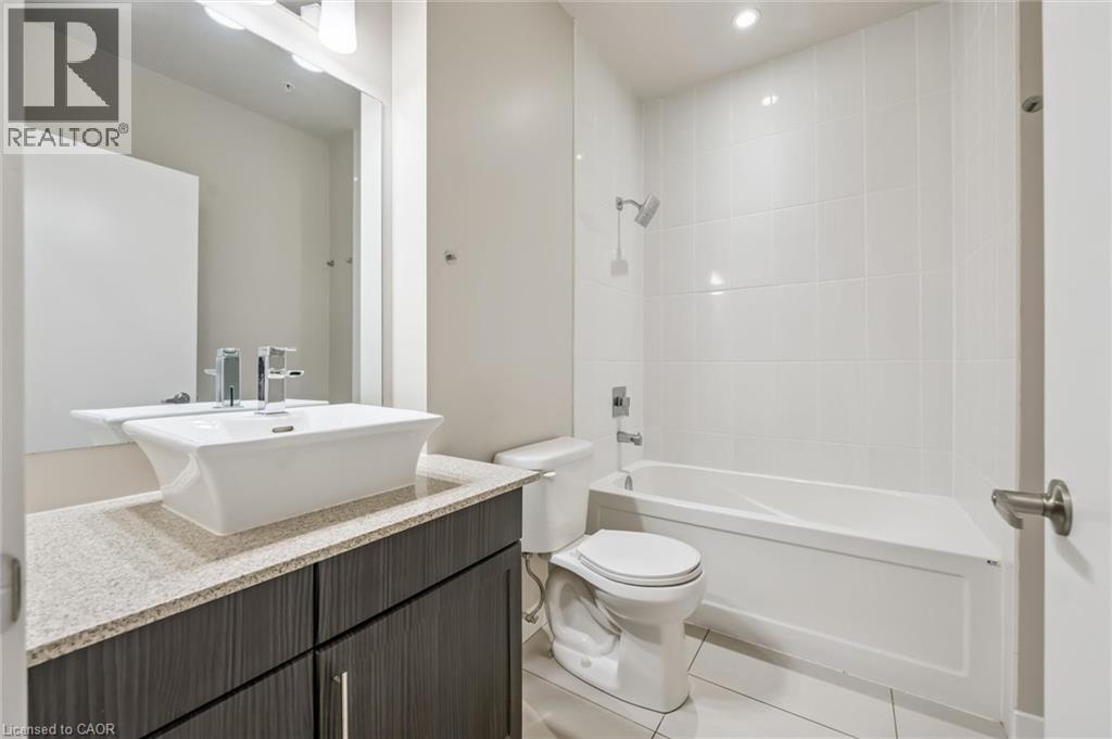 1 Victoria Street S Unit# 1807, Kitchener, Ontario  N2G 0B5 - Photo 28 - 40854559
