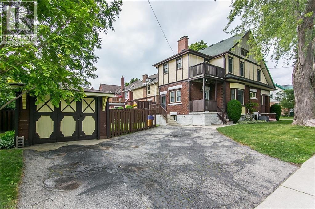 64 Simeon Street, Kitchener, Ontario N2H 1S5 - Photo 2 - 40854729