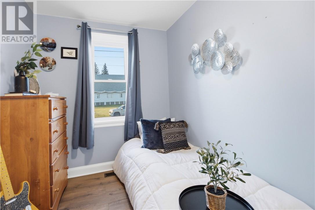 219 Fifth Ave, Lively, Ontario  P3Y 1M4 - Photo 17 - 2129740