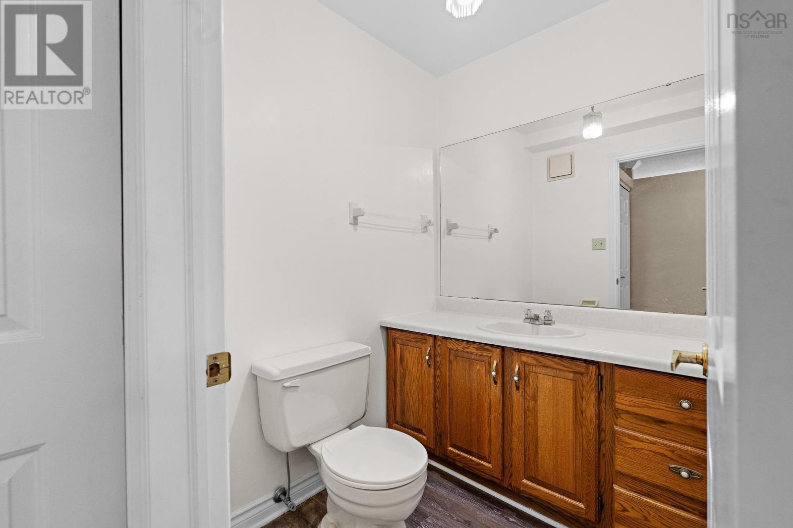 402 64 Cumberland Drive, Cole Harbour, Nova Scotia  B2V 2C7 - Photo 14 - 202620356