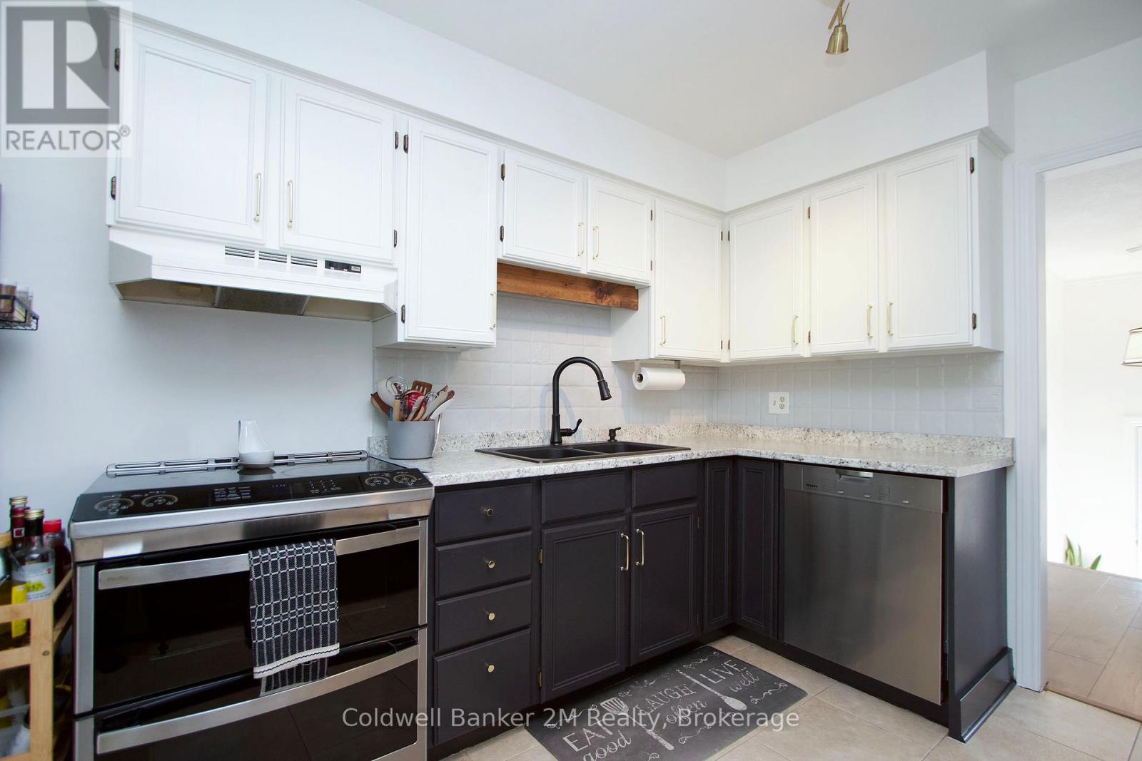 842 Saint Anne Court, Oshawa, Ontario L1J 7N1 - Photo 19 - E13666402