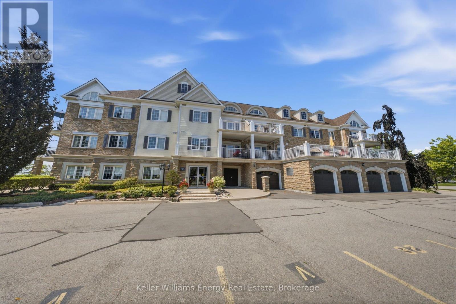 308 - 395 LAKEBREEZE DRIVE, Clarington, Ontario