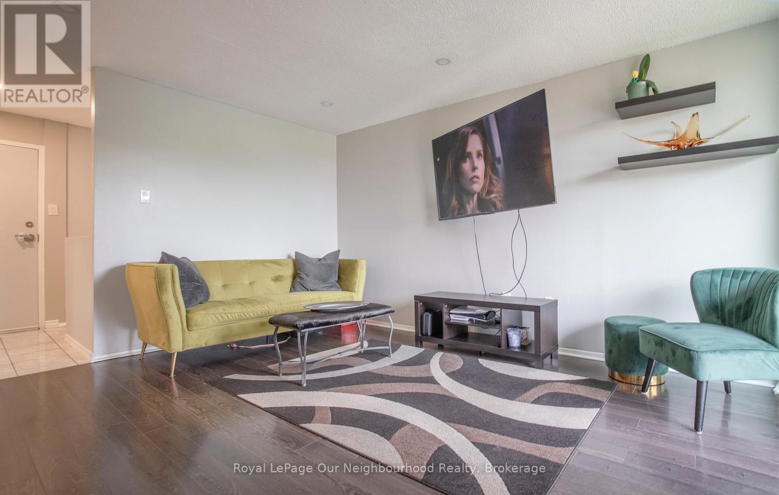 507 - 4064 Lawrence Avenue E, Toronto, Ontario  M1E 4V6 - Photo 2 - E13666454
