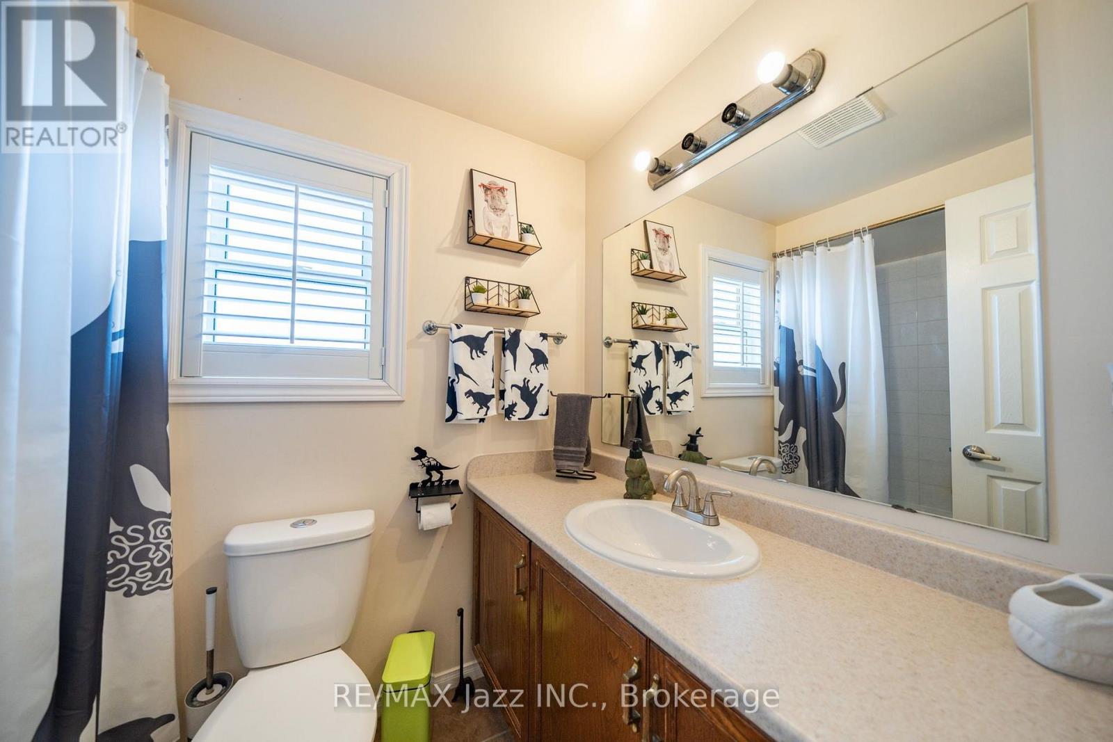 110 Freeland Avenue E, Clarington, Ontario  L1C 4V6 - Photo 25 - E13666596