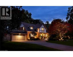 19 INWOOD Drive, Brantford, Ontario