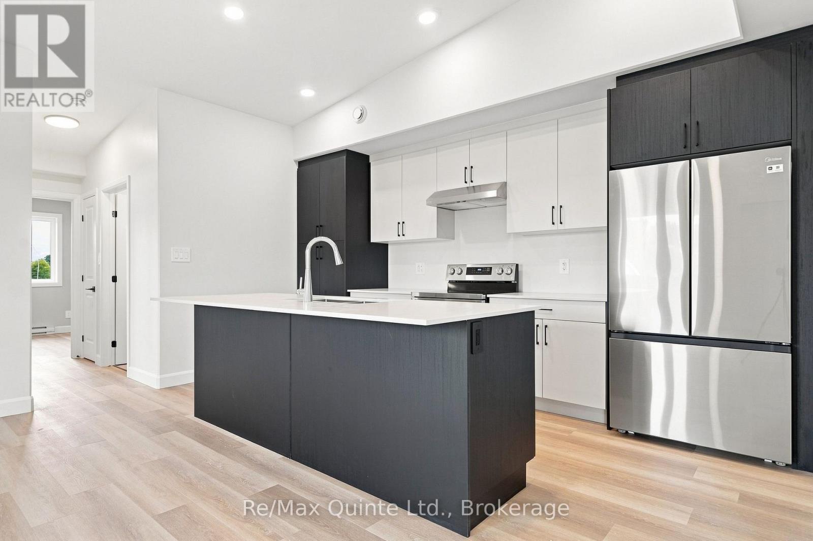D - 5 Sienna Avenue, Belleville, Ontario  K8P 4G5 - Photo 12 - X13666530