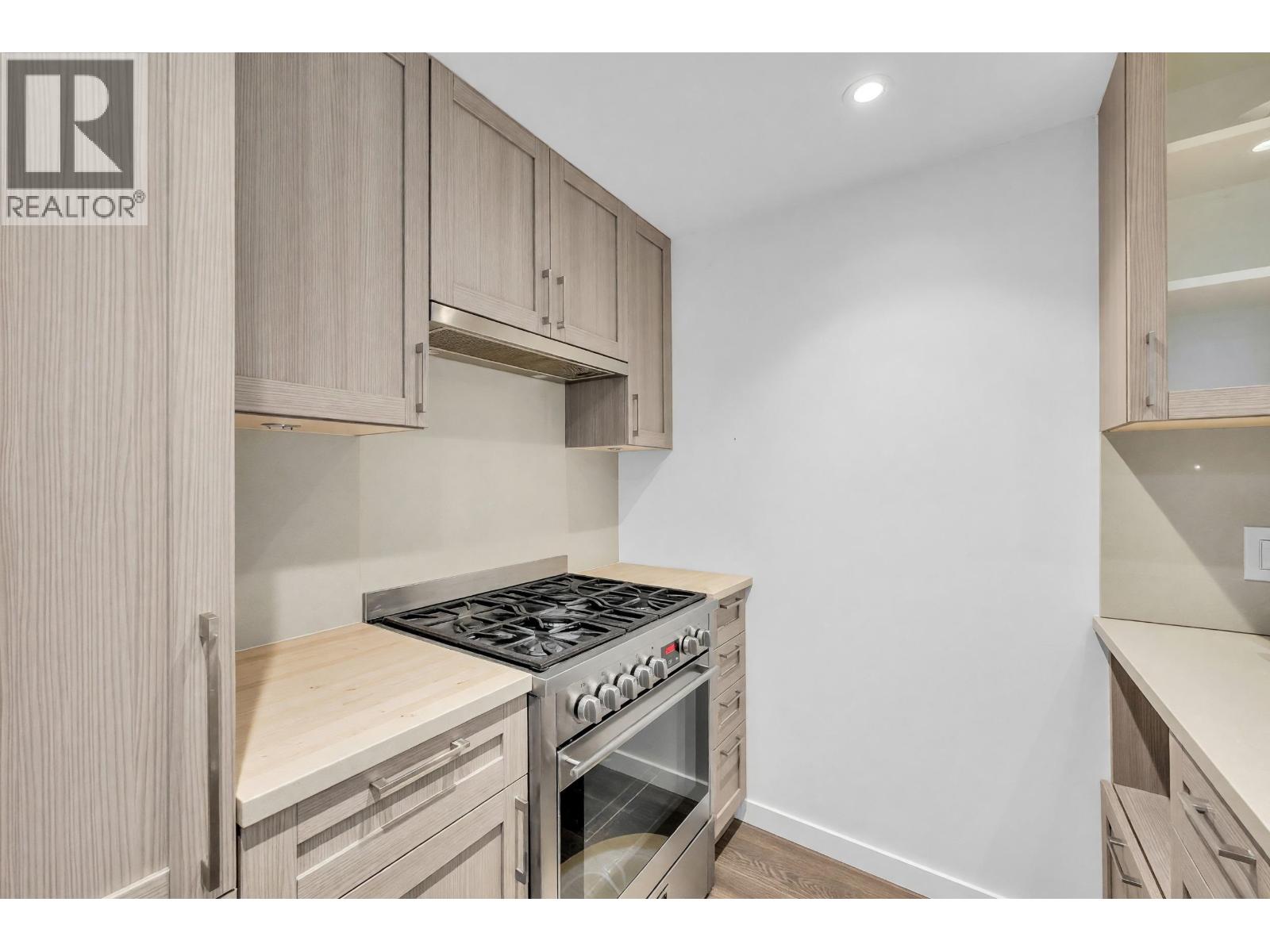 504 5598 Ormidale Street, Vancouver, British Columbia  V5R 0E5 - Photo 4 - R3154628