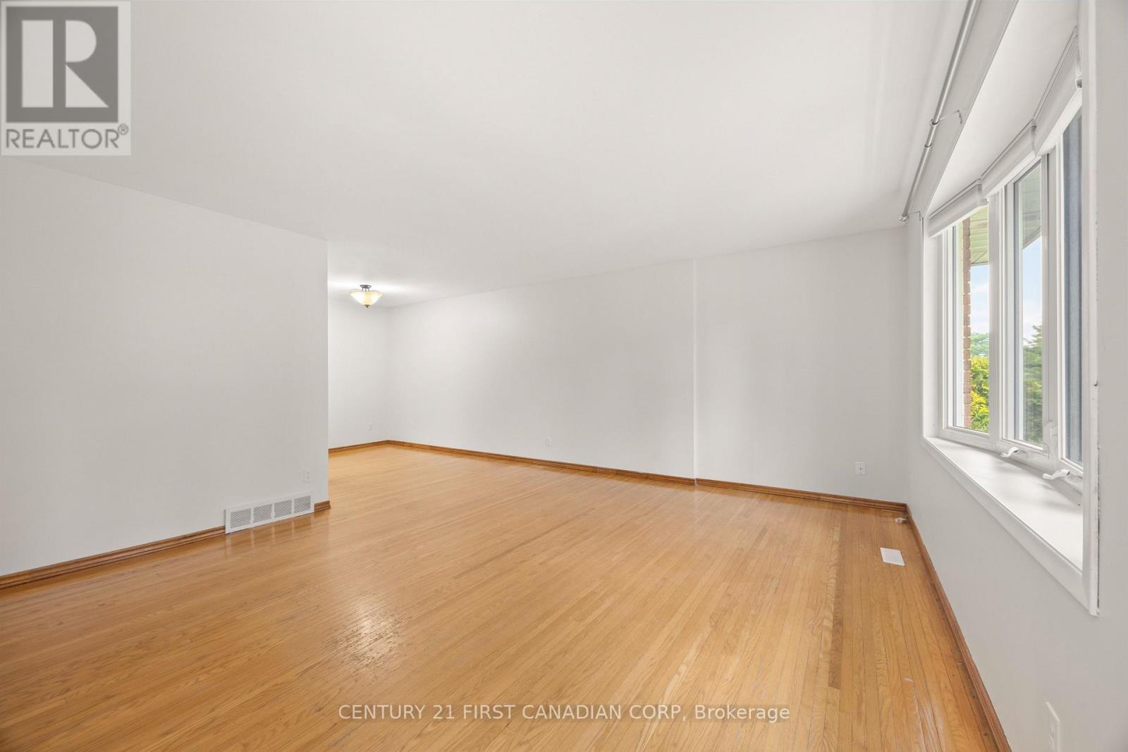 25 Noel Avenue, London East, Ontario  N5V 1A9 - Photo 10 - X13666488
