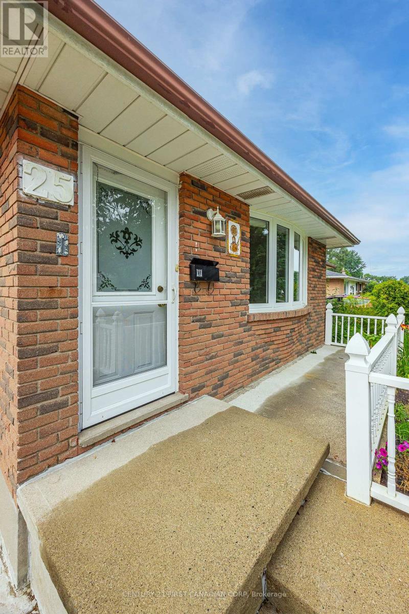 25 Noel Avenue, London East, Ontario  N5V 1A9 - Photo 4 - X13666488