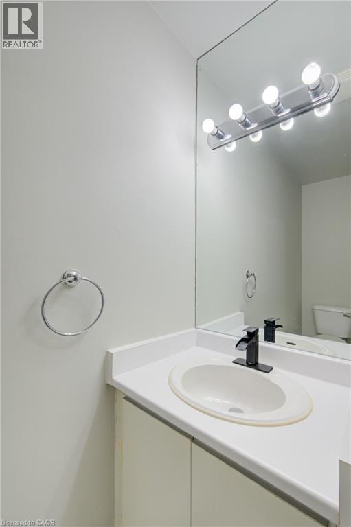 417 Keats Way Unit# 4, Waterloo, Ontario  N2L 5S7 - Photo 8 - 40829023