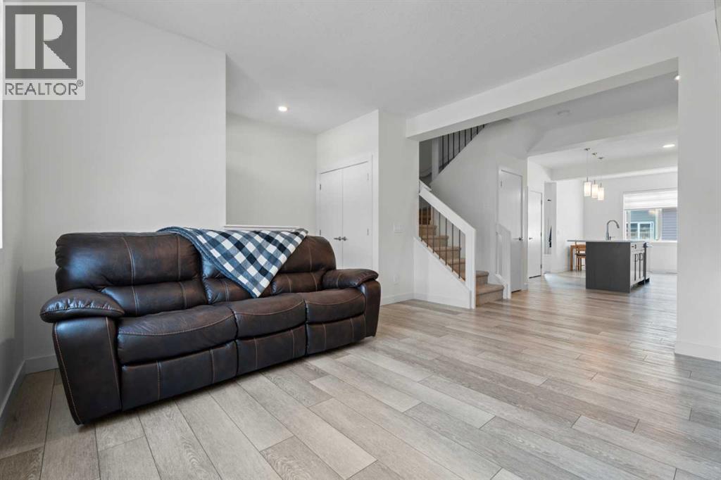 167 Wolf Creek Avenue SE, Calgary, Alberta  T2X 4V1 - Photo 6 - A2331157