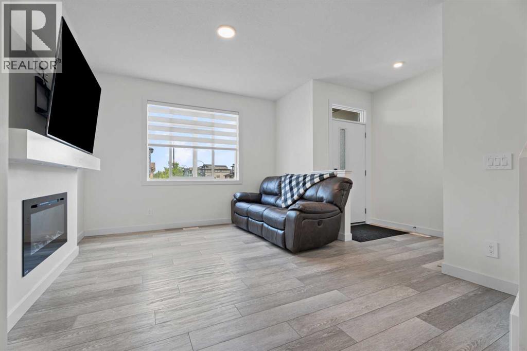 167 Wolf Creek Avenue SE, Calgary, Alberta  T2X 4V1 - Photo 7 - A2331157