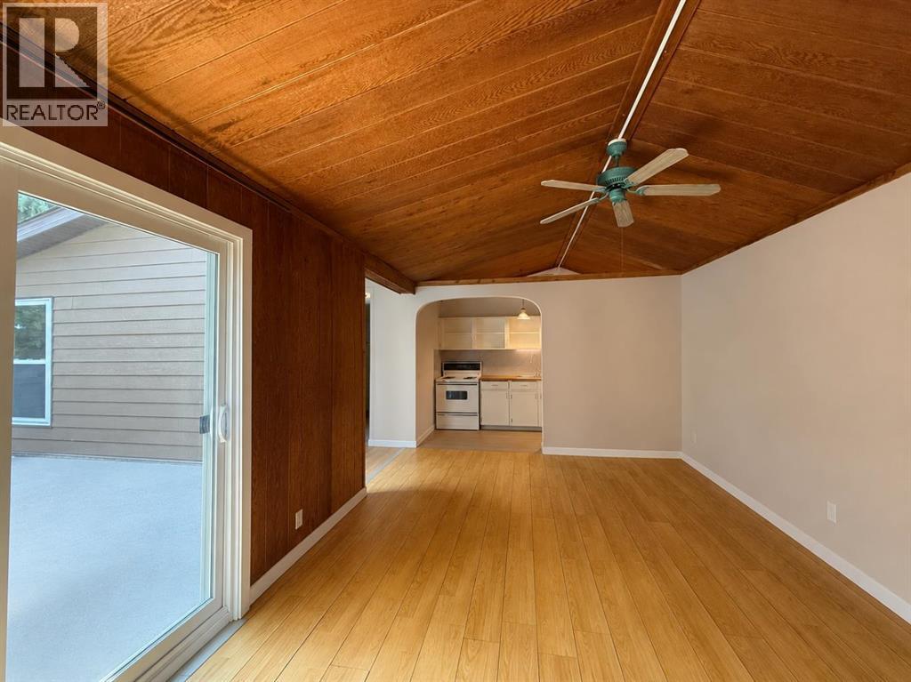 334, 5404 10 Avenue Se, Calgary, Alberta T2A 5G4 - Photo 3 - A2331807