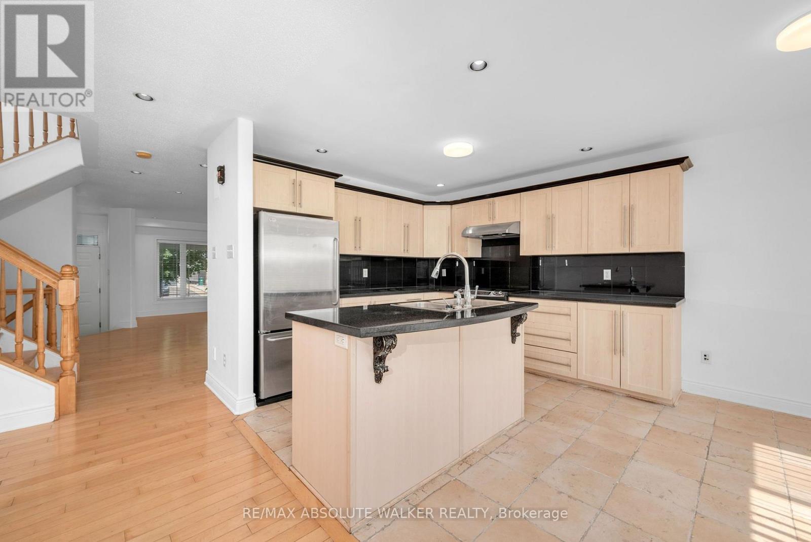2269 Sandman Crescent, Ottawa, Ontario  K4A 4V7 - Photo 10 - X13666298