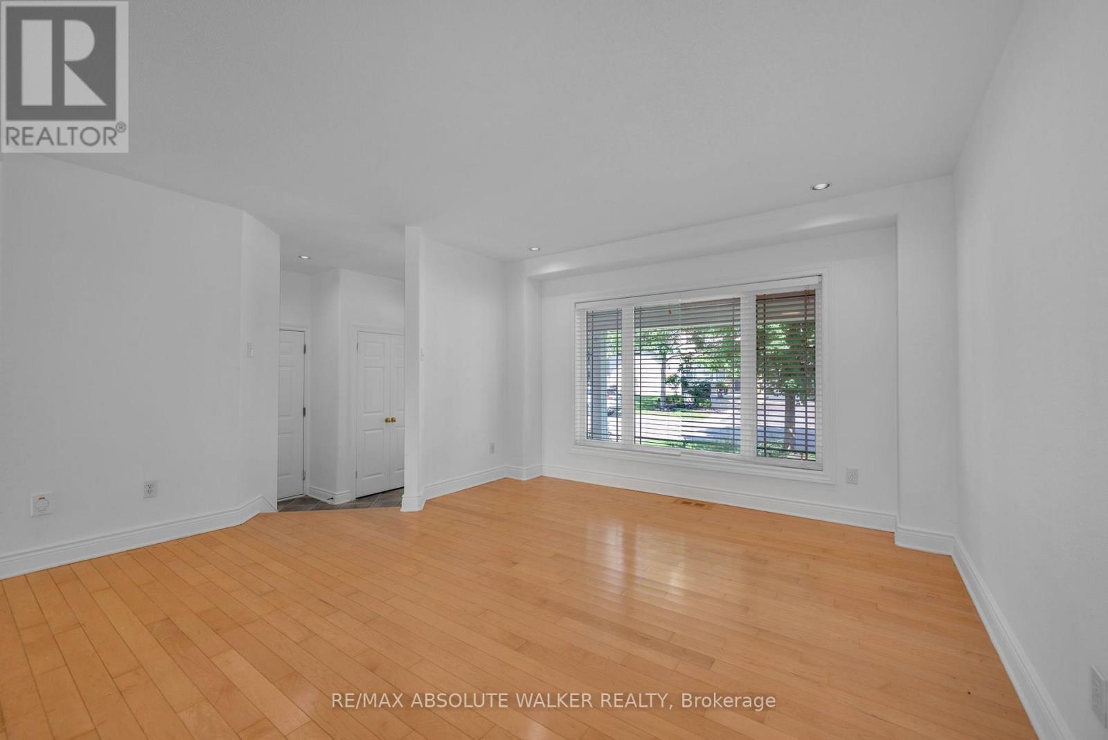2269 Sandman Crescent, Ottawa, Ontario K4A 4V7 - Photo 5 - X13666298