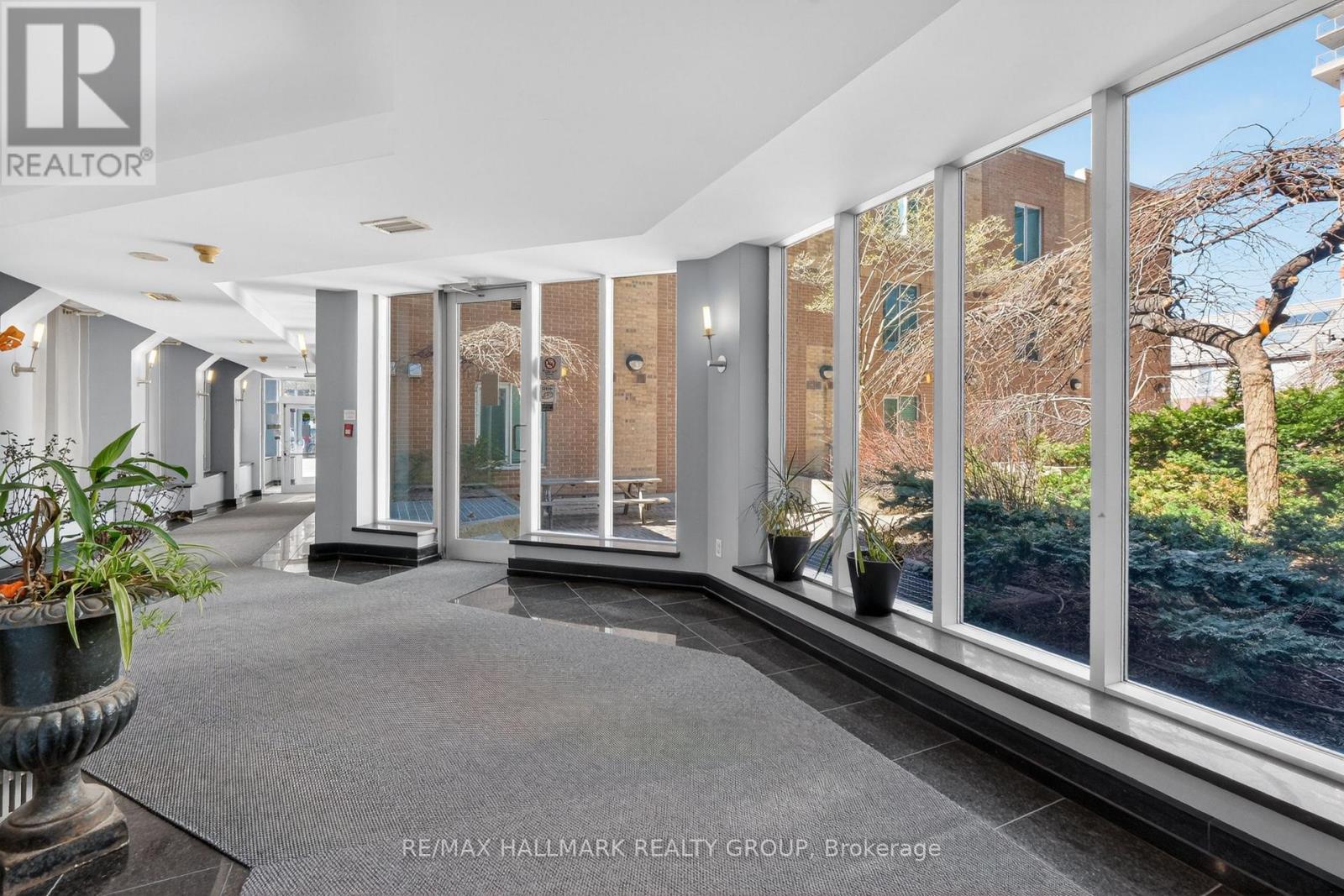 Ph01 - 134 York Street, Ottawa, Ontario  K1N 1K8 - Photo 2 - X13666350