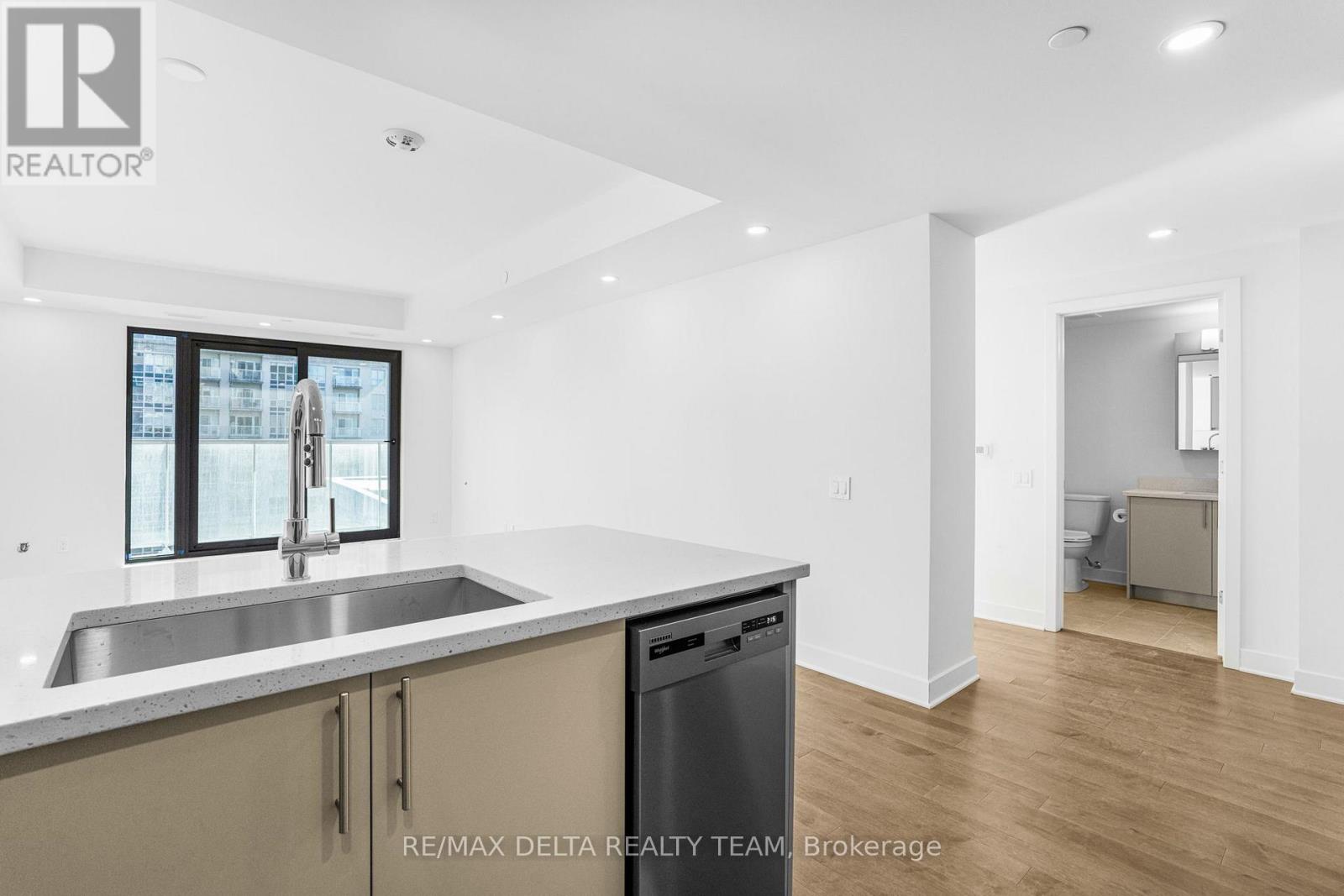2208 - 180 George Street, Ottawa, Ontario  K1N 9M2 - Photo 11 - X13666386