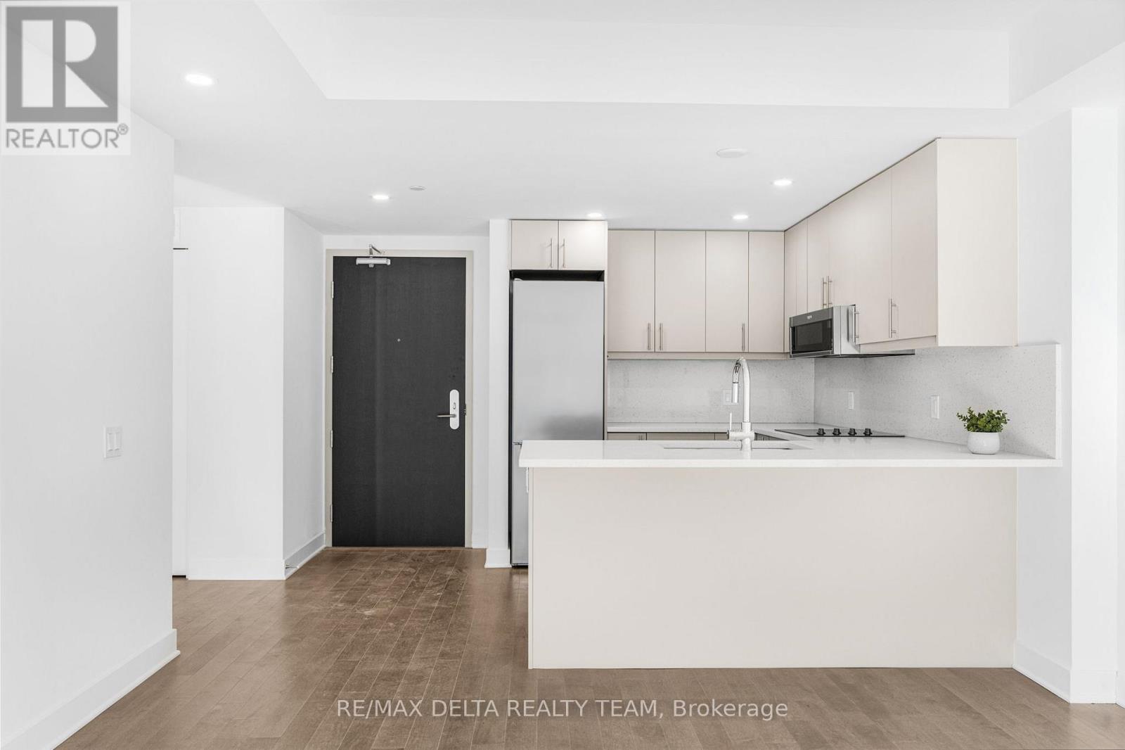 2208 - 180 George Street, Ottawa, Ontario  K1N 9M2 - Photo 8 - X13666386