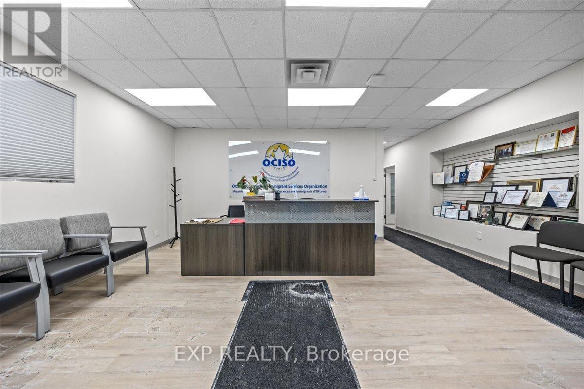 945 Wellington Street, Ottawa, Ontario  K1Y 2X5 - Photo 3 - X13666474
