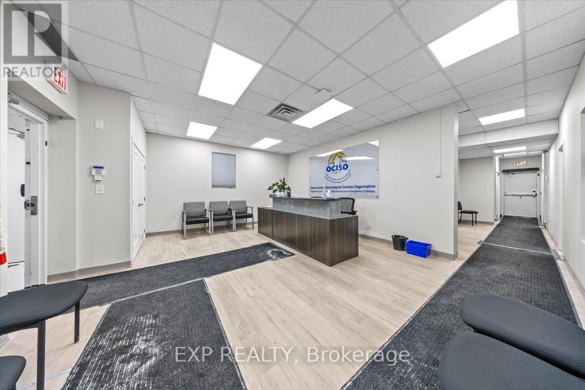 945 Wellington Street, Ottawa, Ontario  K1Y 2X5 - Photo 4 - X13666474