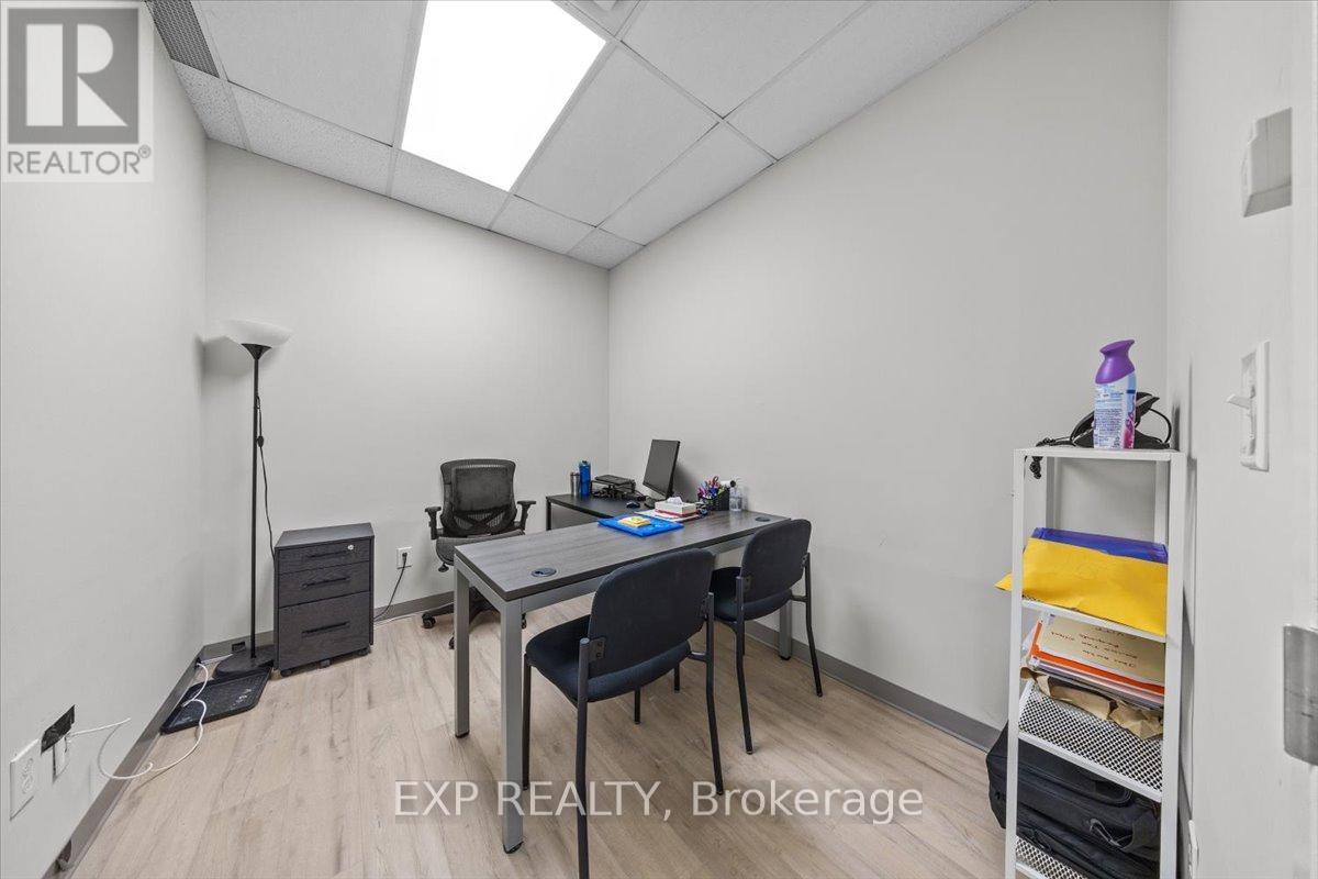 945 Wellington Street, Ottawa, Ontario  K1Y 2X5 - Photo 5 - X13666474
