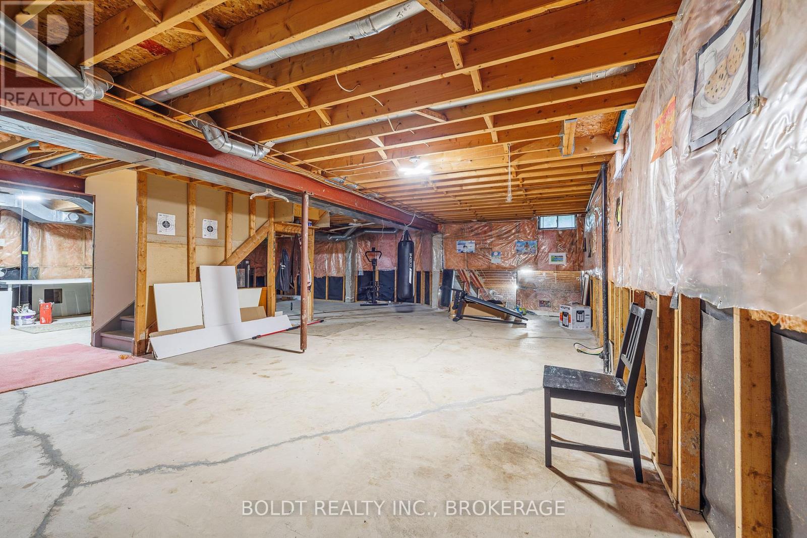 64 Carmine Crescent, St. Catharines, Ontario  L2S 3M2 - Photo 32 - X13666586