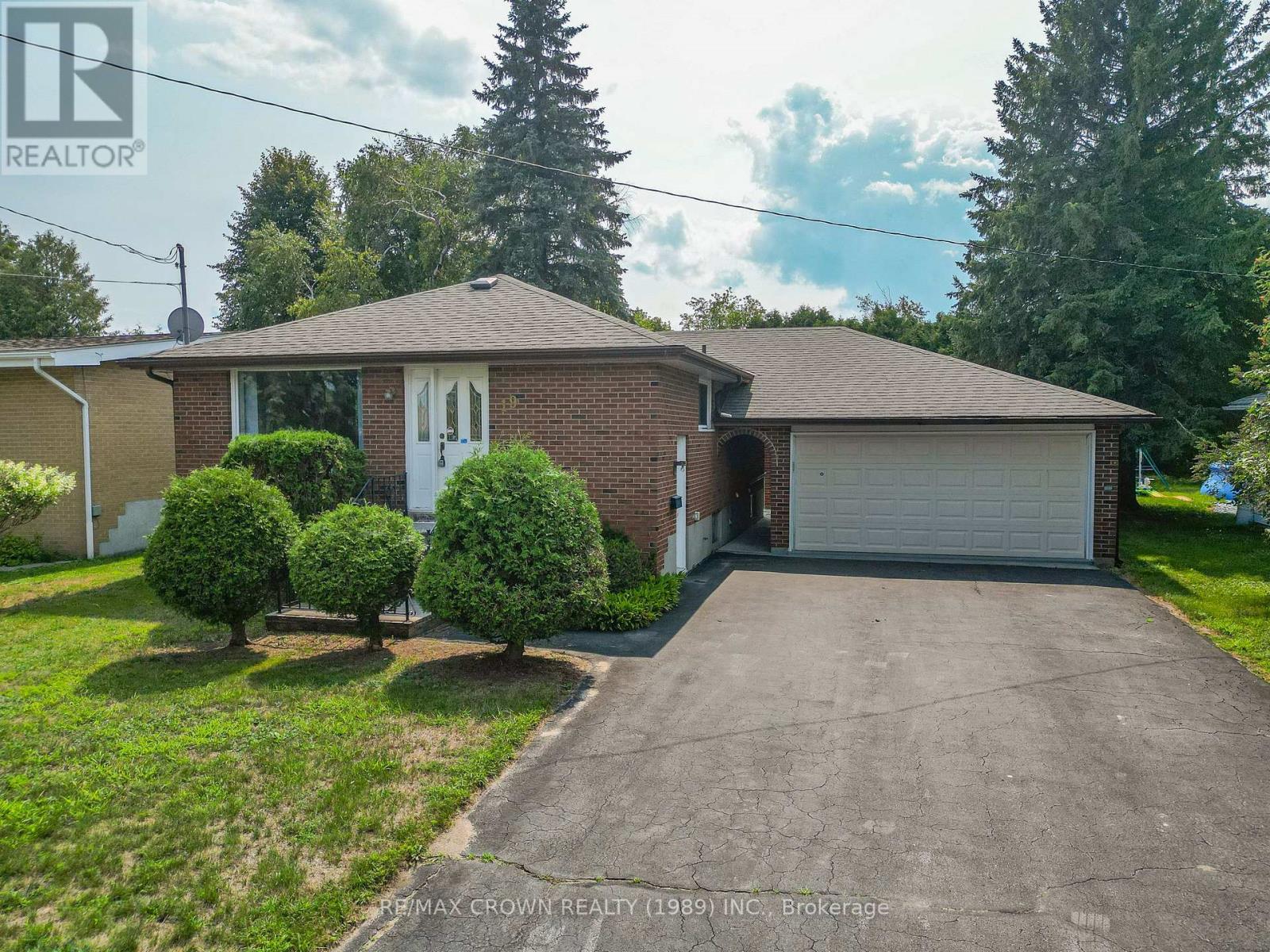 19 Georgian Road, North Bay, Ontario  P1A 2S9 - Photo 2 - X13666346