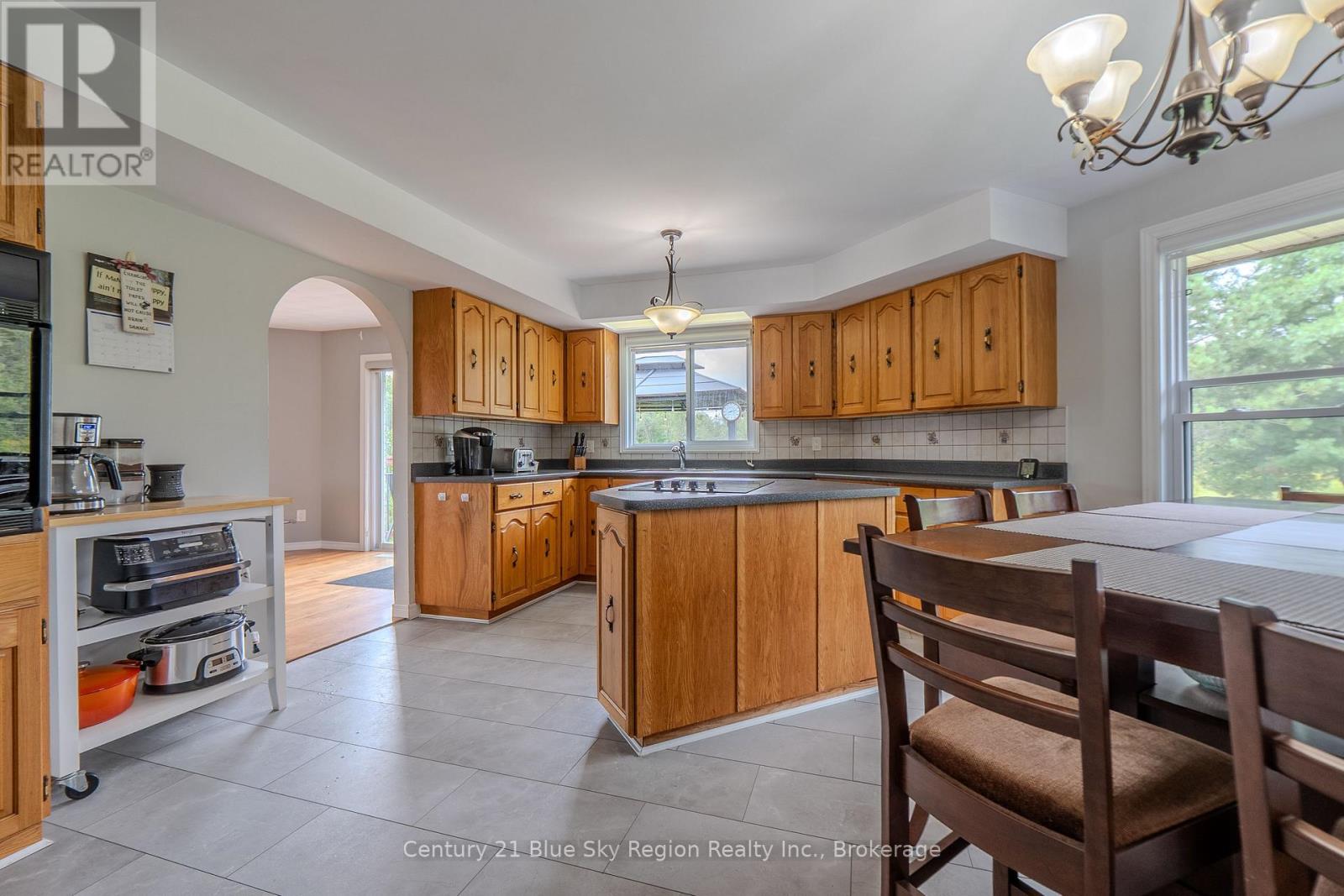 71 Levert Drive, West Nipissing, Ontario  P2B 2P1 - Photo 5 - X13666560