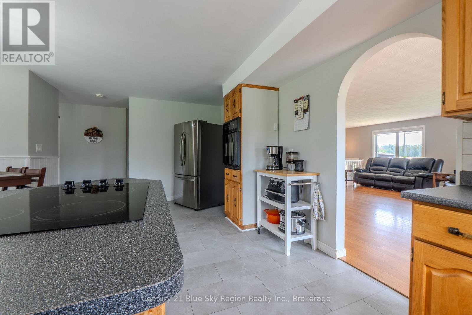 71 Levert Drive, West Nipissing, Ontario  P2B 2P1 - Photo 7 - X13666560
