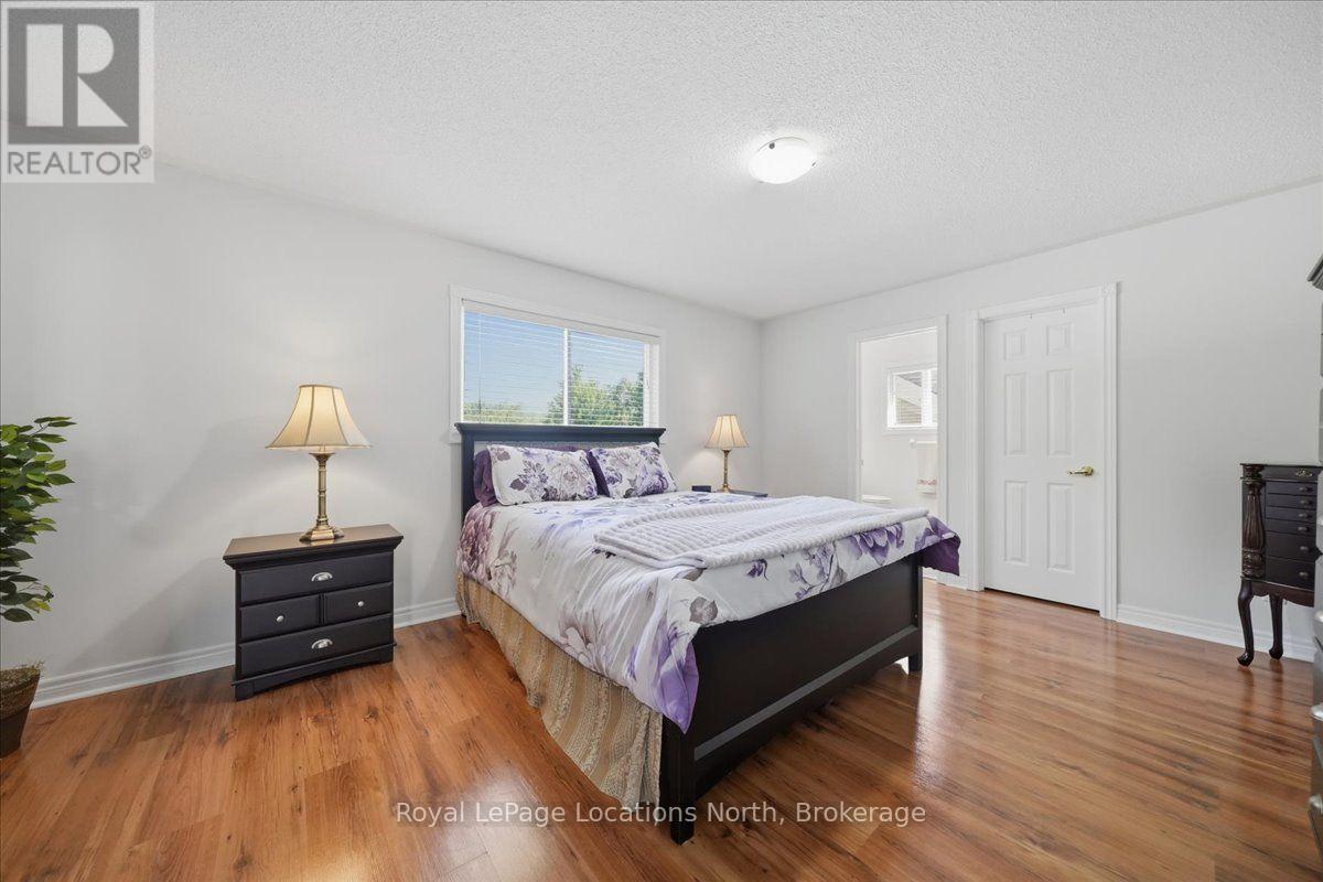 402 Ramblewood Drive, Wasaga Beach, Ontario  L9Z 2N9 - Photo 13 - S13666368