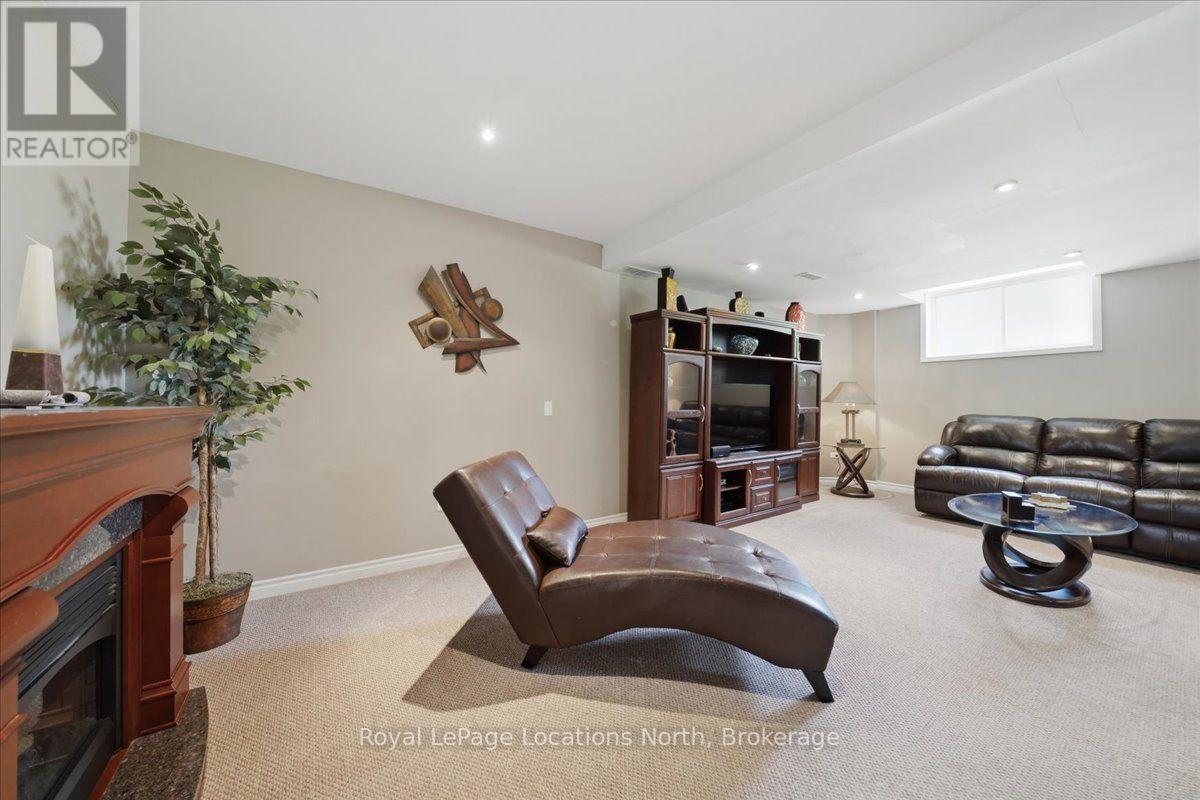 402 Ramblewood Drive, Wasaga Beach, Ontario  L9Z 2N9 - Photo 23 - S13666368