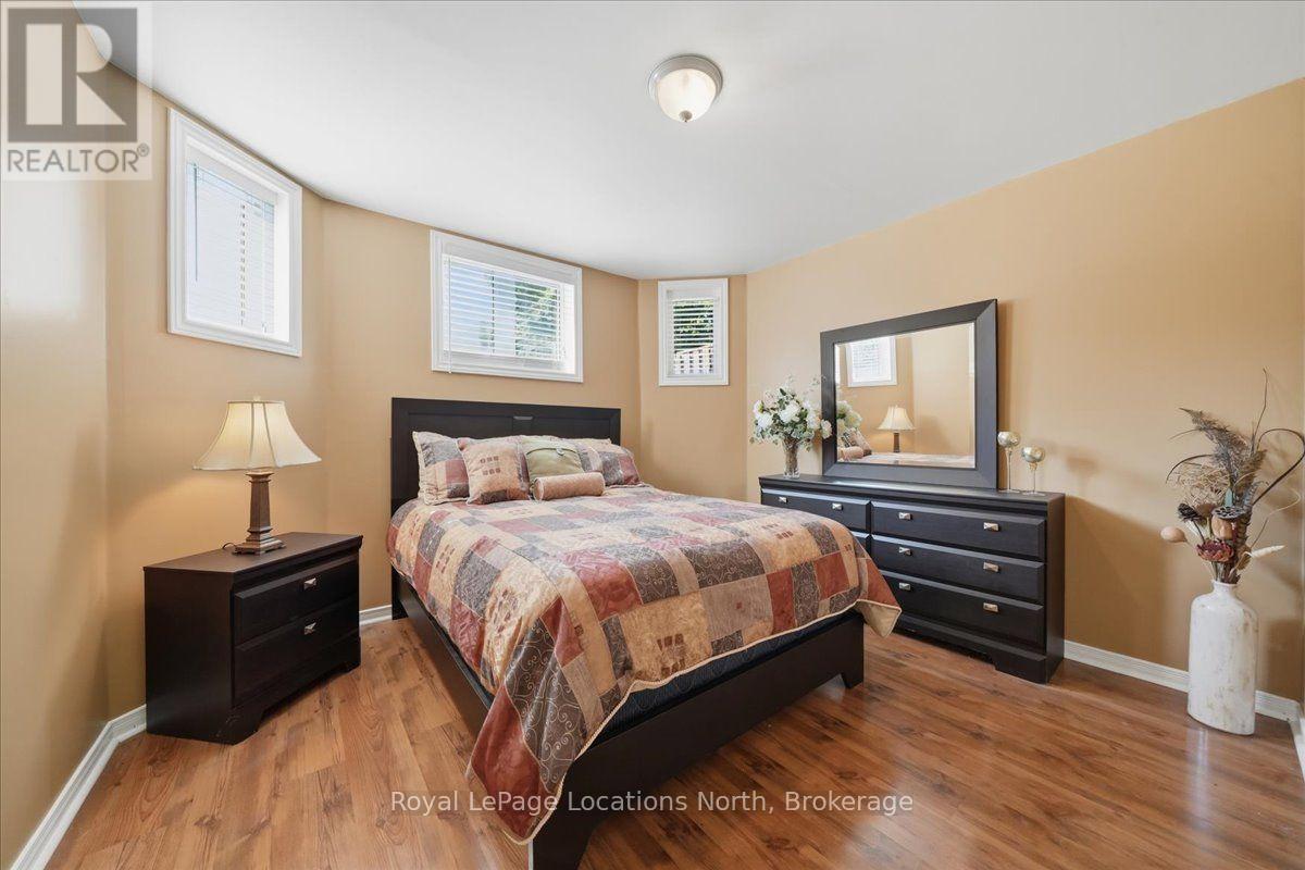 402 Ramblewood Drive, Wasaga Beach, Ontario  L9Z 2N9 - Photo 24 - S13666368