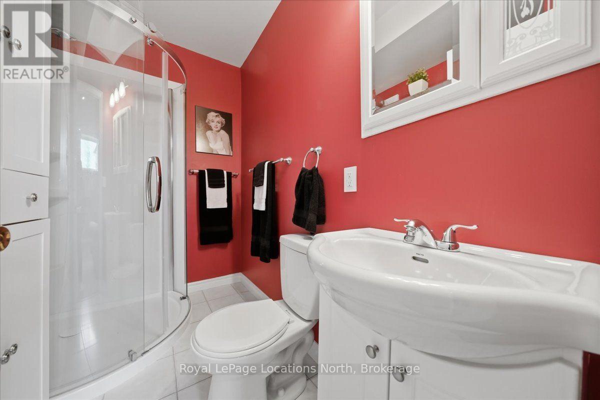 402 Ramblewood Drive, Wasaga Beach, Ontario  L9Z 2N9 - Photo 30 - S13666368