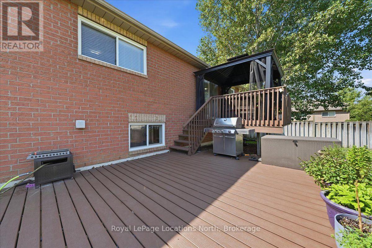 402 Ramblewood Drive, Wasaga Beach, Ontario  L9Z 2N9 - Photo 34 - S13666368