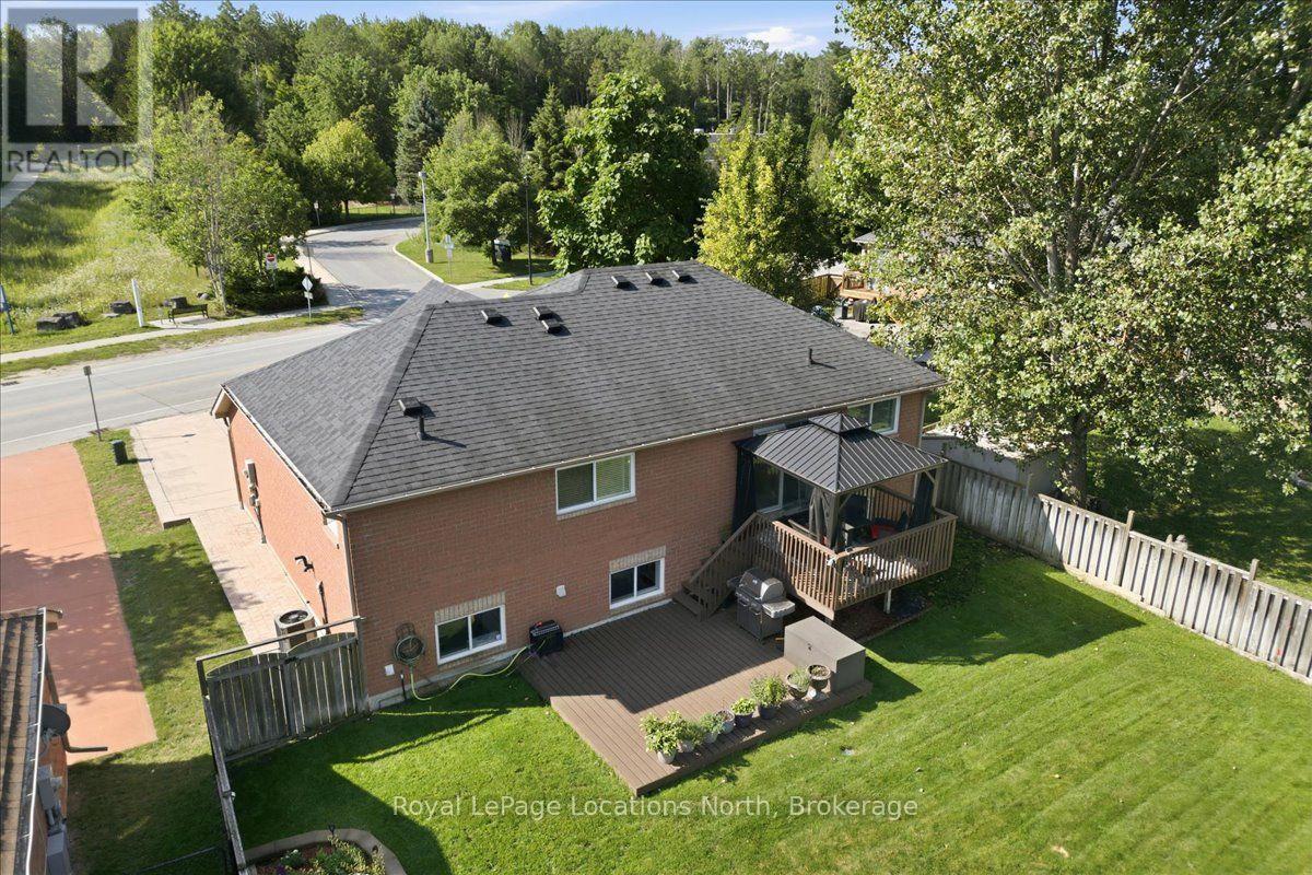 402 Ramblewood Drive, Wasaga Beach, Ontario  L9Z 2N9 - Photo 37 - S13666368
