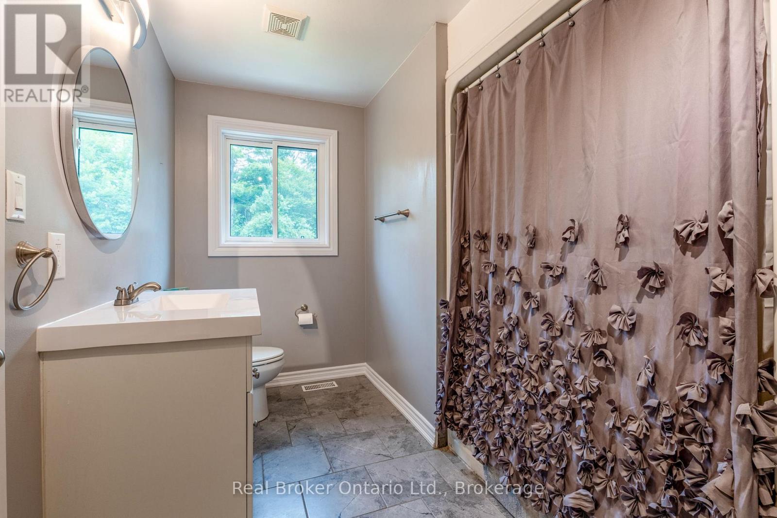 1819 Old Second Road S, Springwater, Ontario  L4M 4Y8 - Photo 20 - S13666406