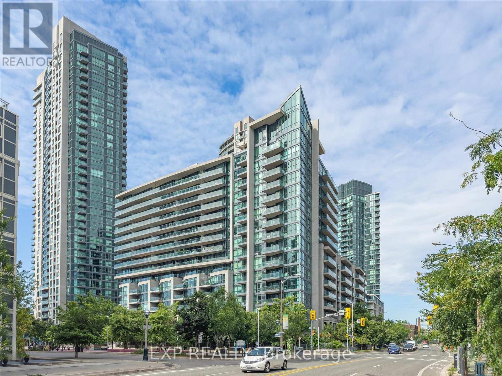 667 - 209 Fort York Boulevard, Toronto, Ontario  M5V 4A1 - Photo 1 - C13666274