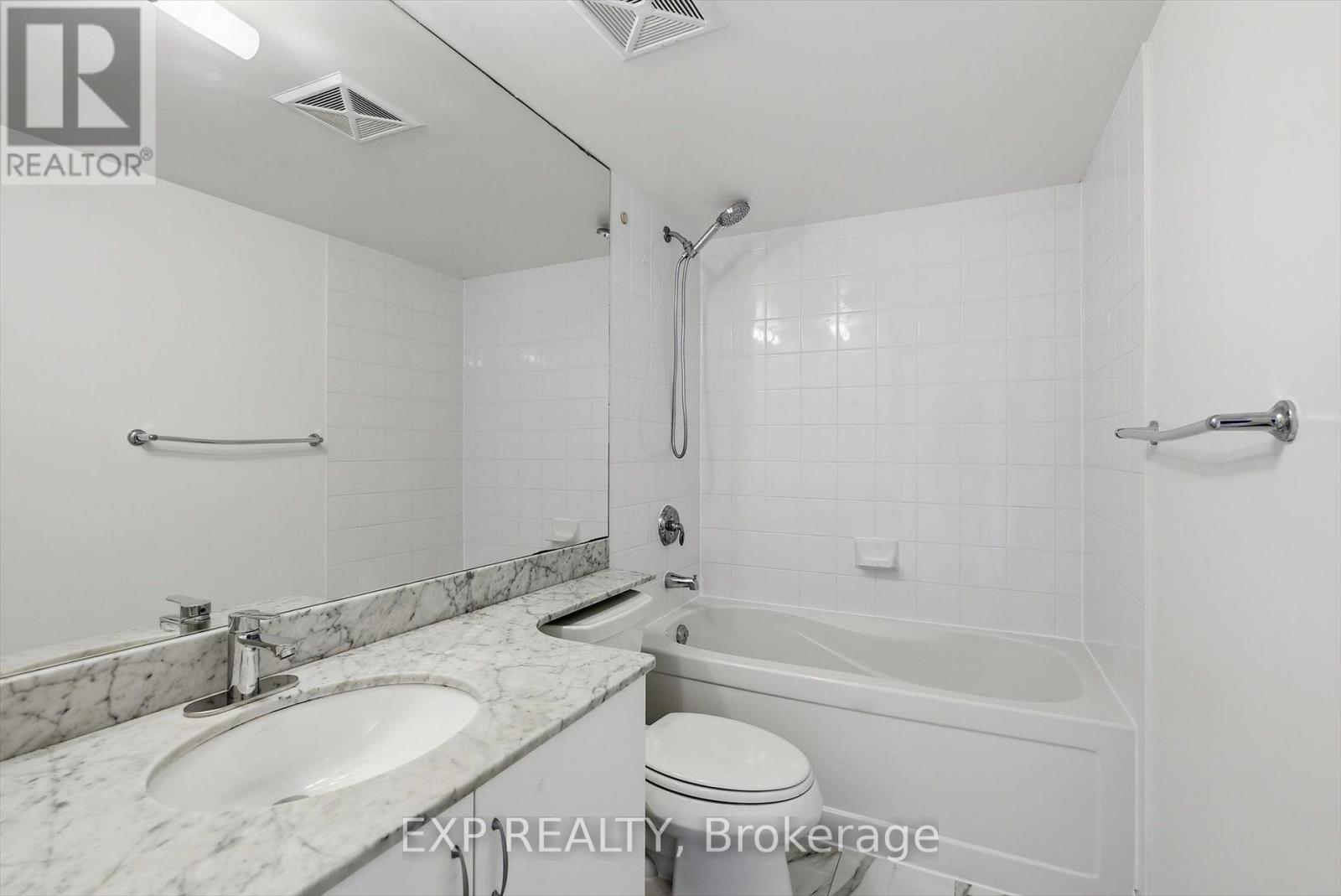 667 - 209 Fort York Boulevard, Toronto, Ontario  M5V 4A1 - Photo 19 - C13666274