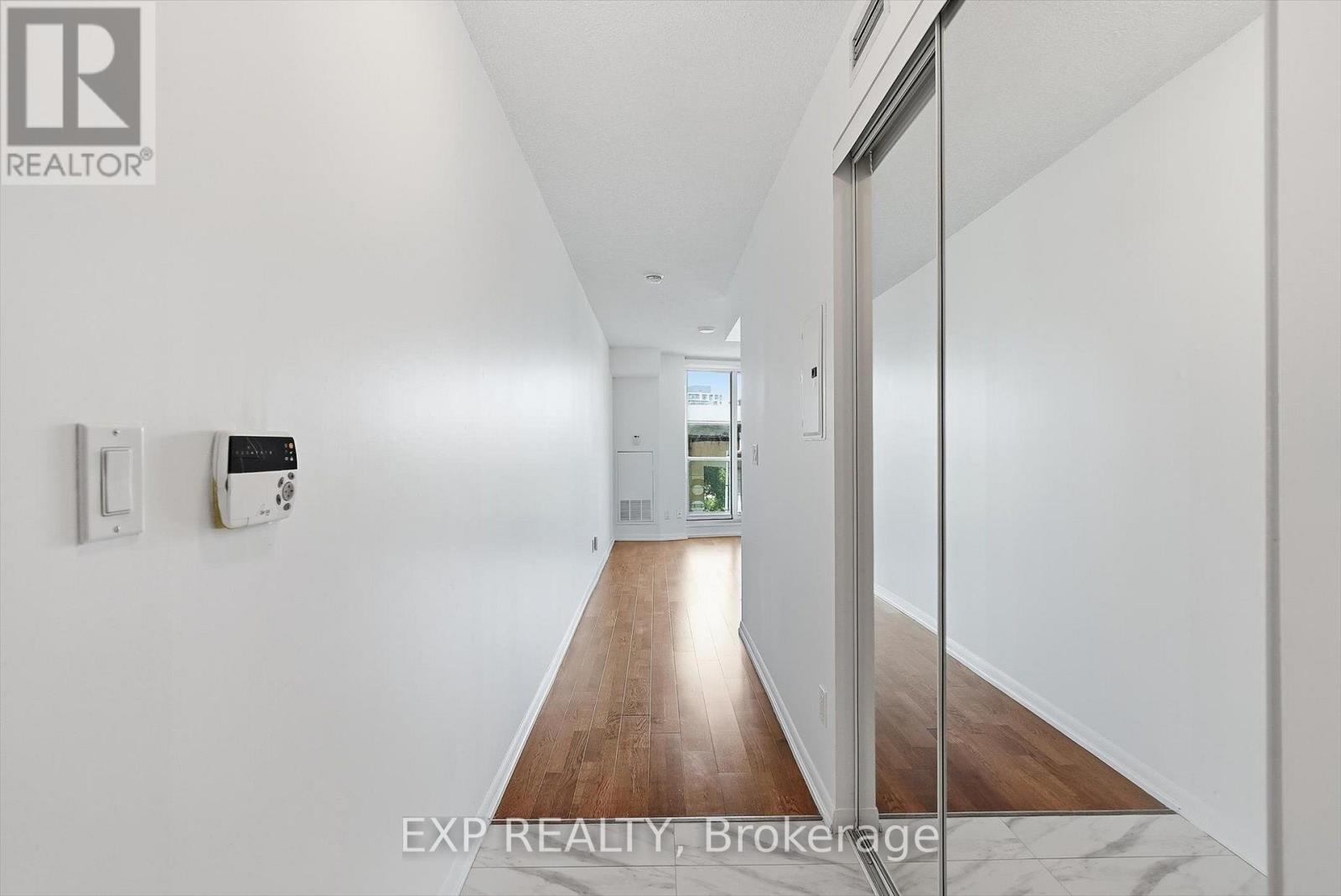 667 - 209 Fort York Boulevard, Toronto, Ontario  M5V 4A1 - Photo 2 - C13666274