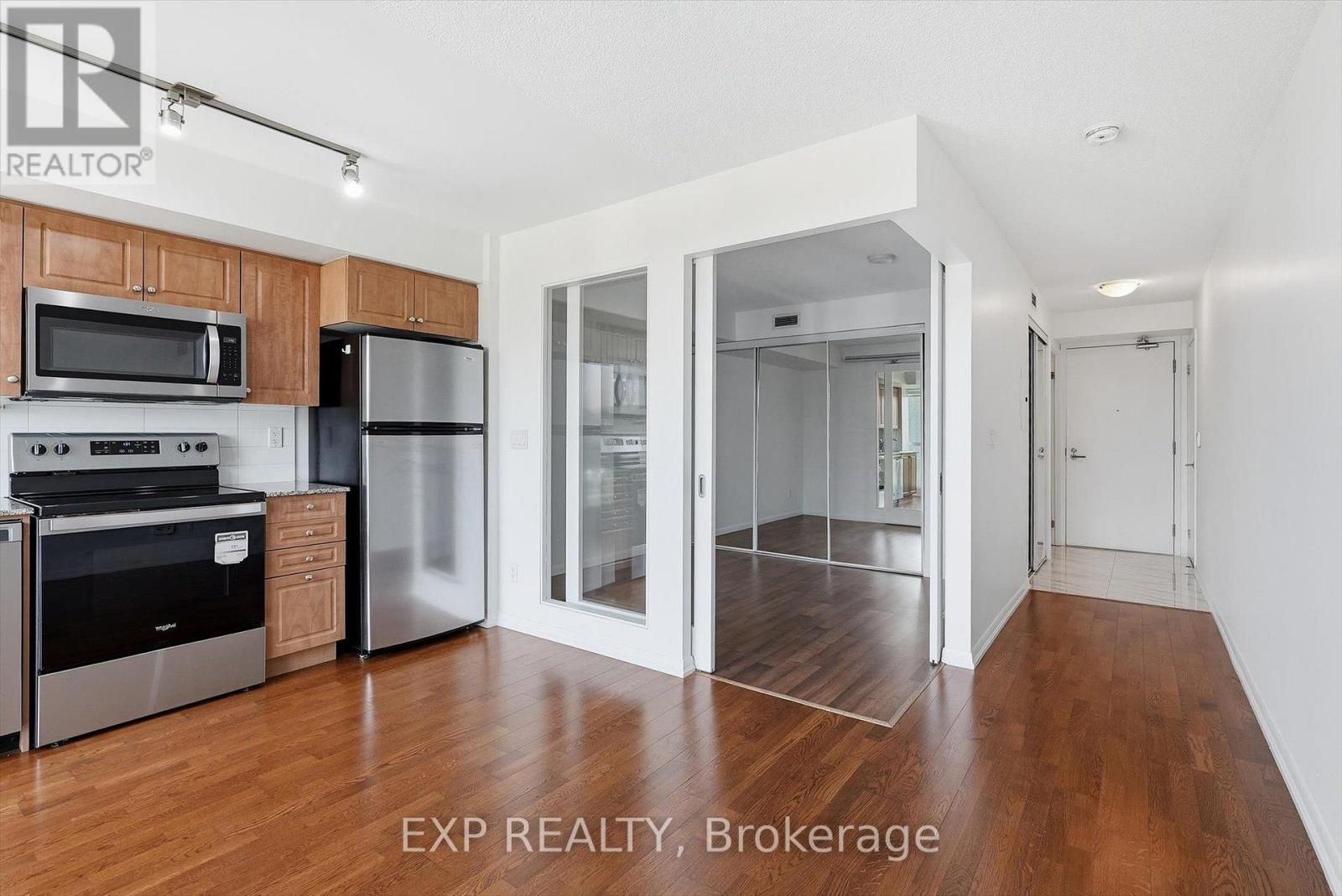 667 - 209 Fort York Boulevard, Toronto, Ontario  M5V 4A1 - Photo 5 - C13666274