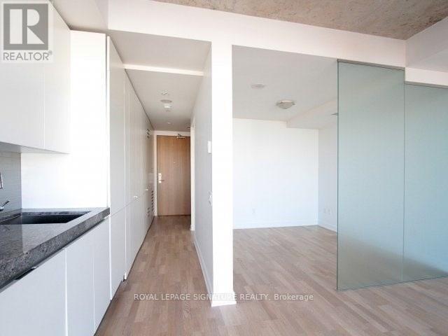 1318 - 629 King Street W, Toronto, Ontario  M5V 1M5 - Photo 8 - C13666306